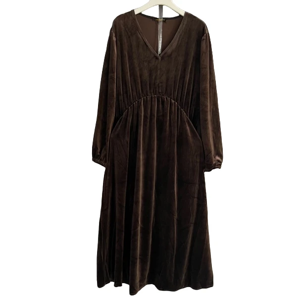 秋季V领秋冬长袖轻奢连衣裙收腰裙子法式复古减龄新款宽松中长裙