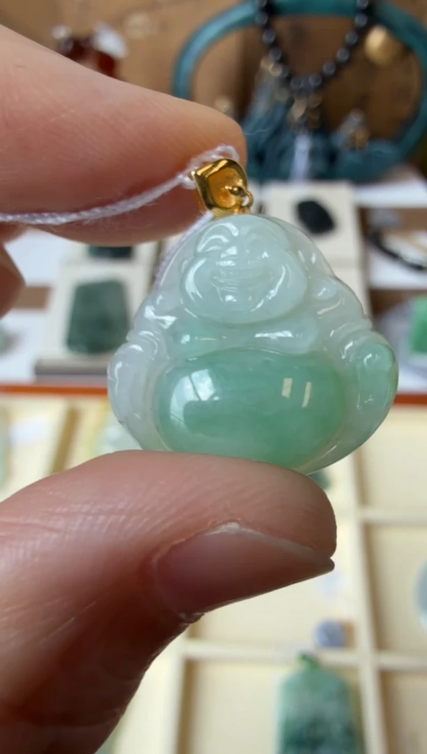 翡翠挂件18K金镶嵌A货翡翠多样性孤品