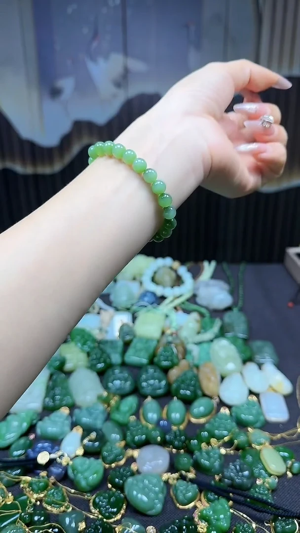 【闪购商品】和田玉未镶嵌挂件8