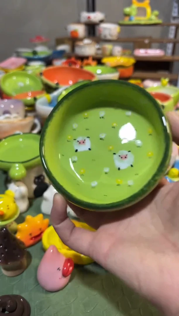 123手绘釉下彩微瑕陶瓷