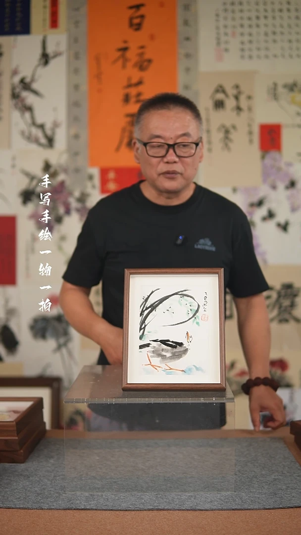 国画手绘-10寸摆台花鸟