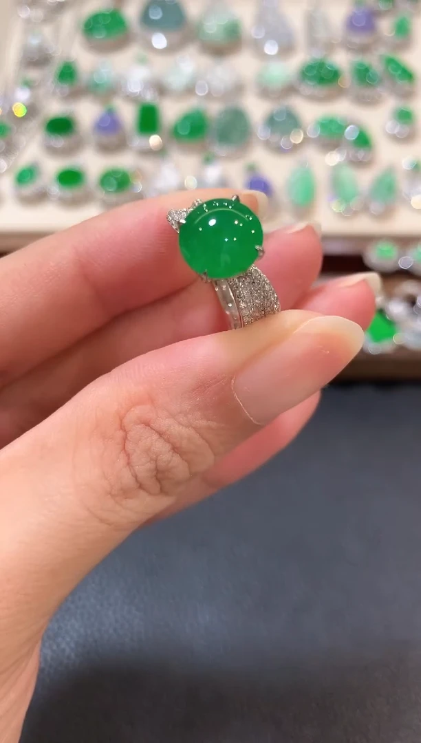 翡翠戒指18K金镶嵌m11