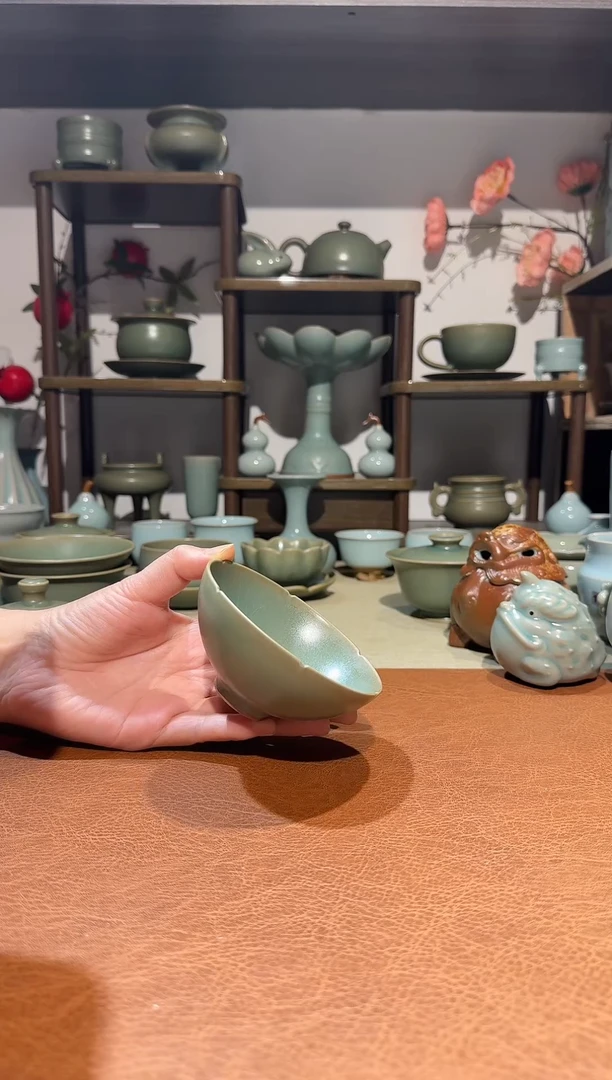 杯子瓷纯柴烧 全手葵口小碗杯 主人杯品茗杯甜品杯 青绿釉