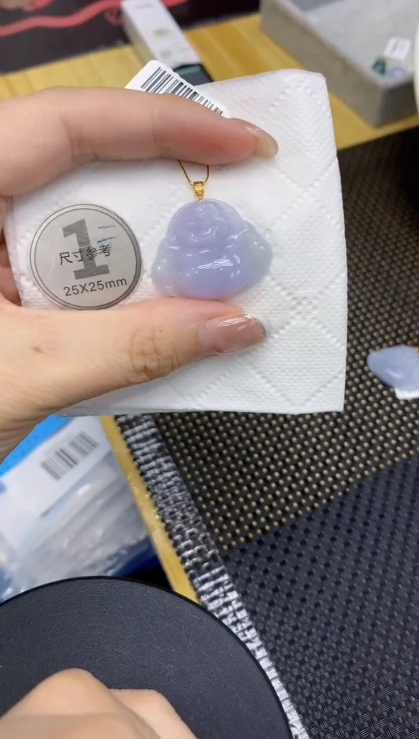 颈饰18K金镶嵌翡翠111111