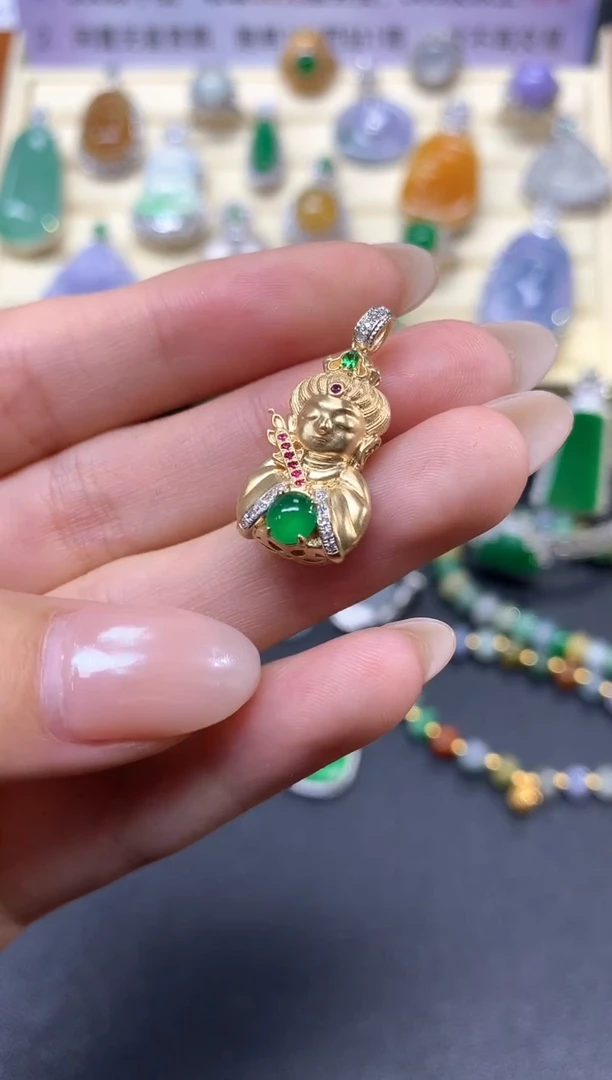 【闪购商品】翡翠吊坠(不含链)18K金镶嵌吊坠|3300+330