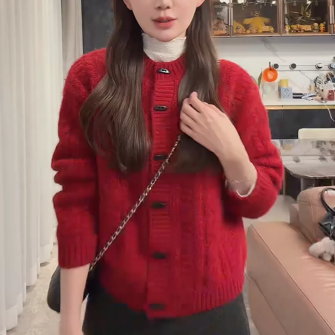 秋冬新款网红简约气质高级感针织显瘦红色毛衣开衫外套LK2508540