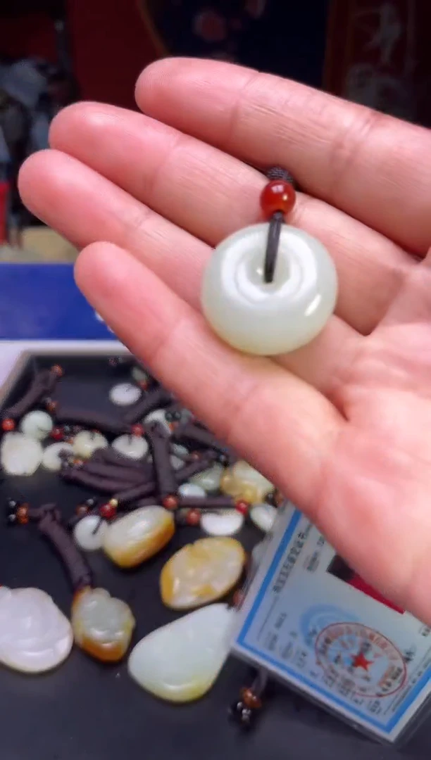 颈饰未镶嵌和田玉123