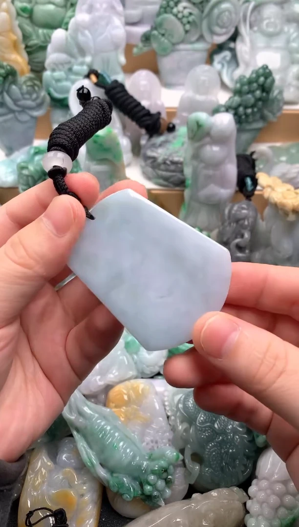 吊坠(不含链)未镶嵌翡翠1