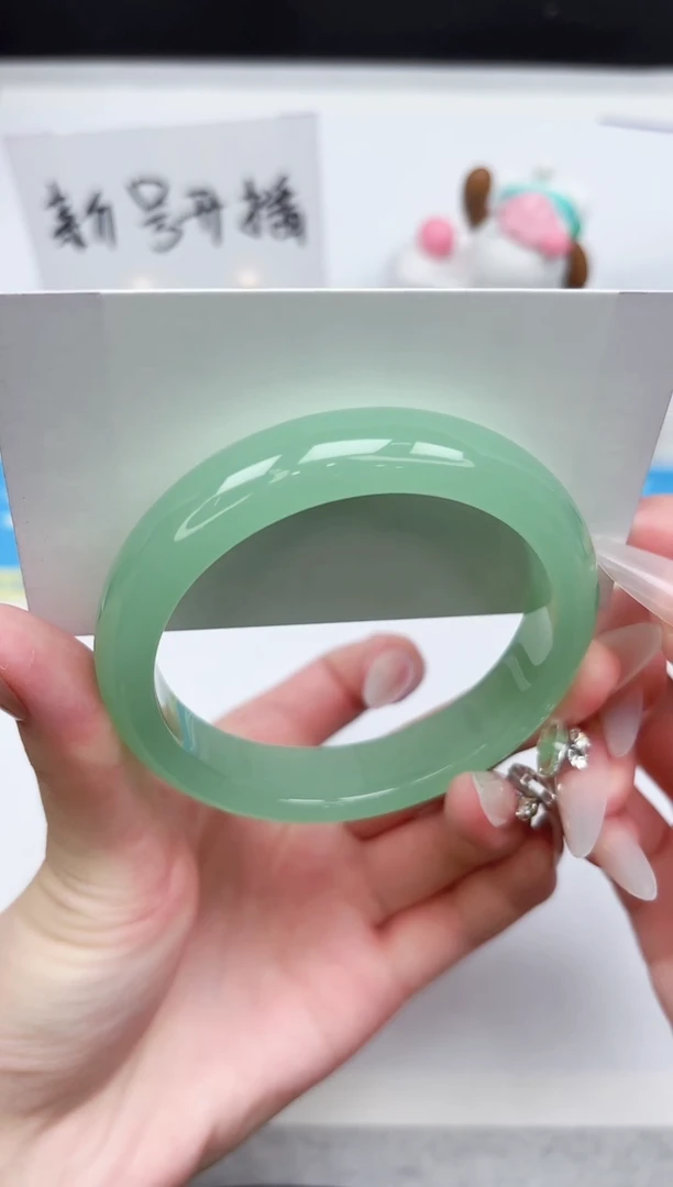 石英质玉手镯未镶嵌44-58