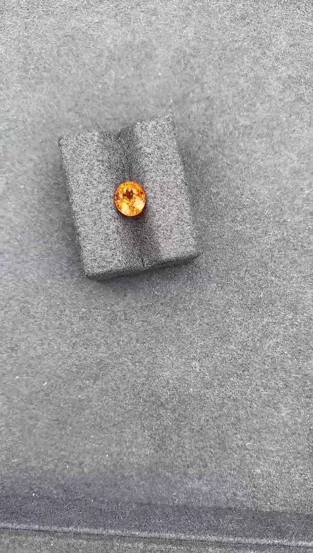 【闪购商品】石榴石（芬达石）裸石未镶嵌1.7ct芬达