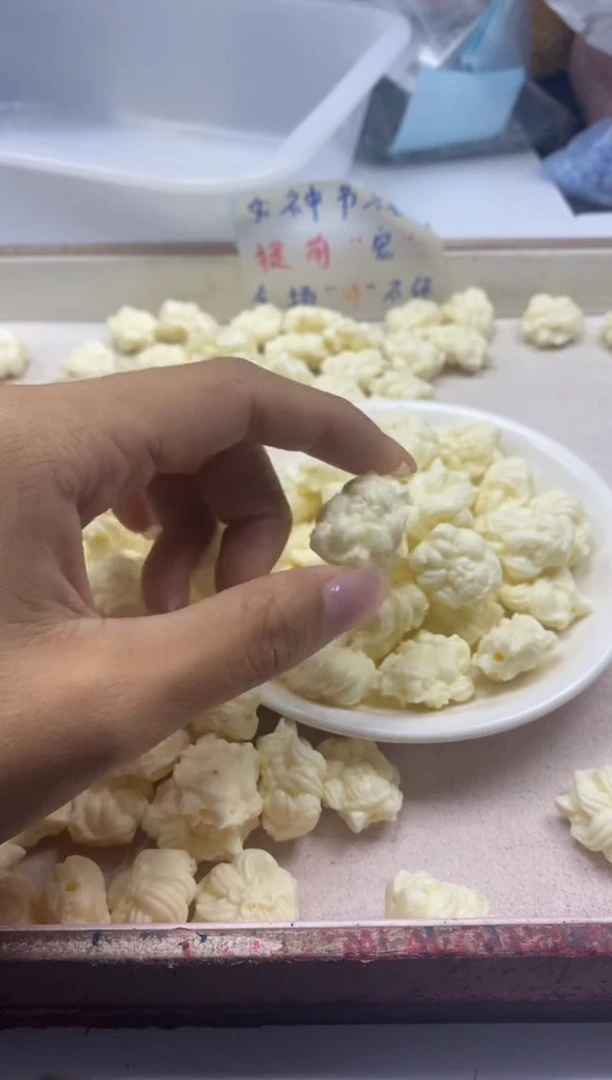 【闪购商品】檀香木无事牌w2414牙牙九尾狐*2个