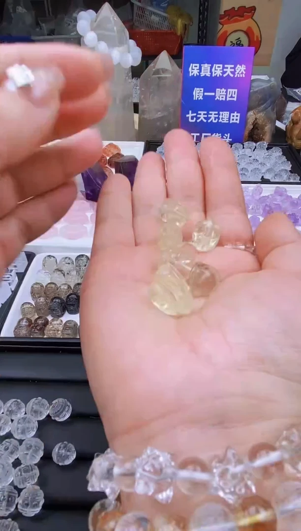 【闪购商品】水晶颈饰未镶嵌7a多样性发其一/2.3/1个