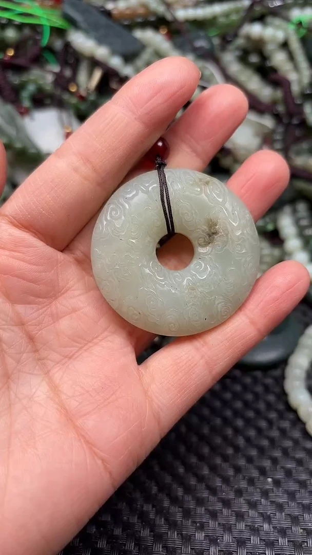 【闪购商品】和田玉颈饰未镶嵌1