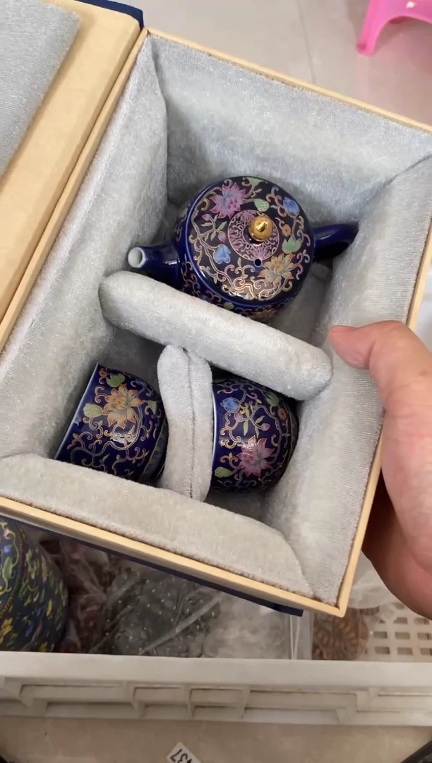 无运费险有瑕疵的摄影的产品有使用过的痕迹有点脏介意勿拍