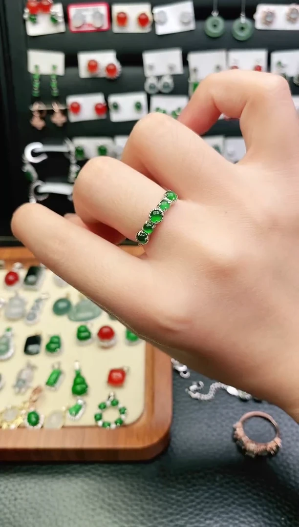 翡翠戒指银S925镶嵌0