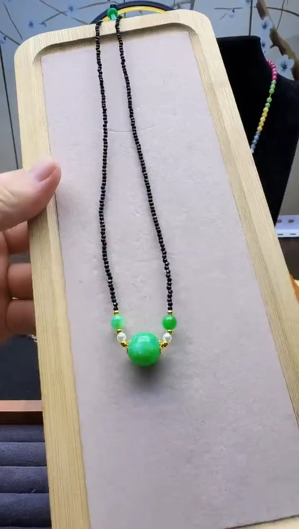 翡翠14K金镶嵌颈饰X39