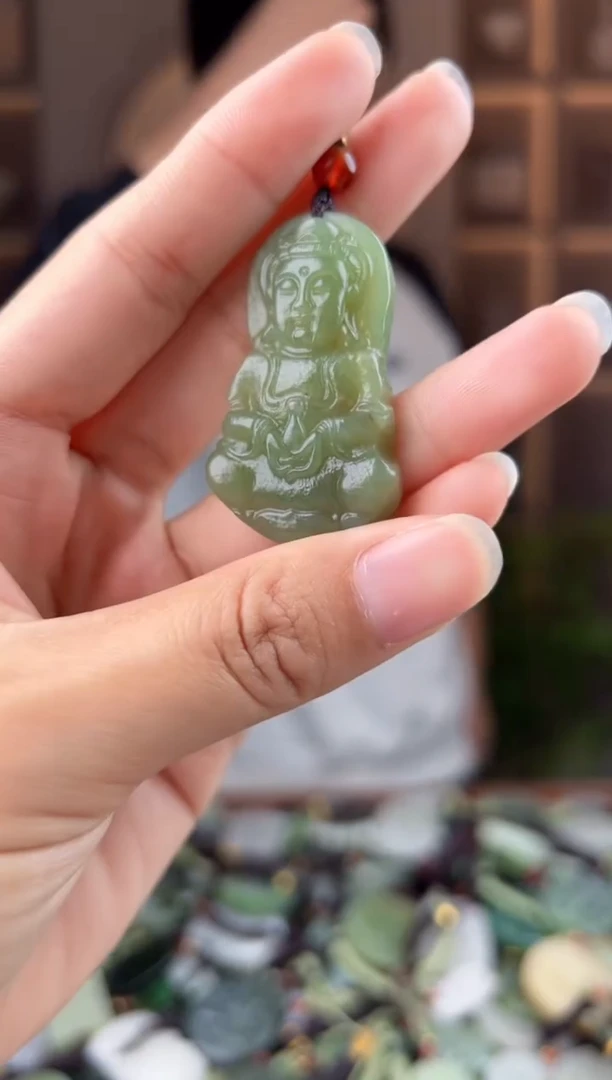 未镶嵌和田玉挂件拍一发一，多样性发货