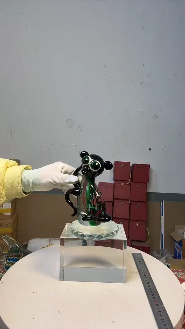 手工艺品琉璃淄博琉璃花瓶花器猴