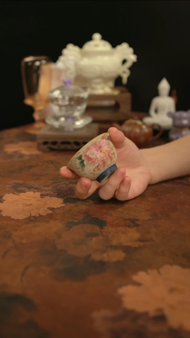 摩吉陶陶闪拍链接 焦糖牡丹杯