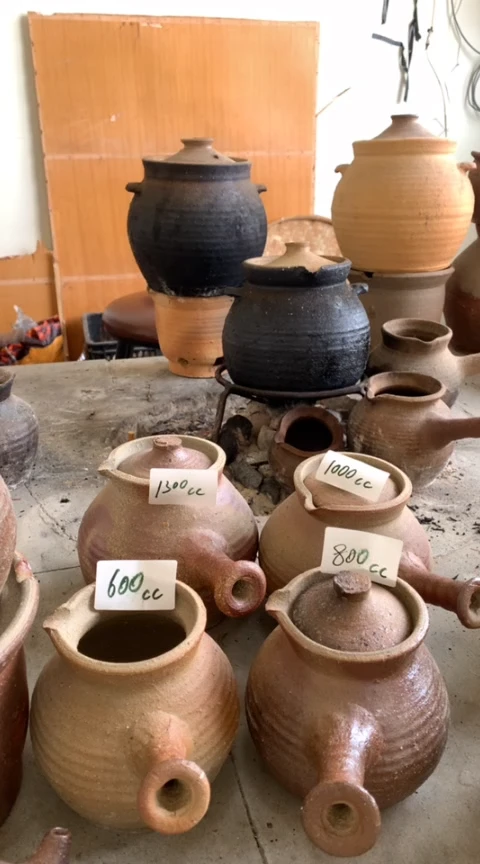 【闪购商品】泥塑4000毫升的砂锅一个