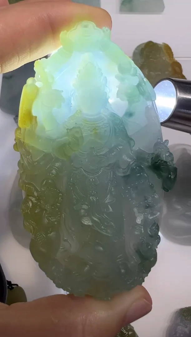 未镶嵌定制翡翠千手