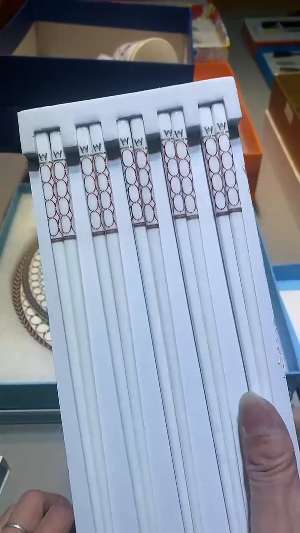 【闪购商品】瓷片11111111111111111