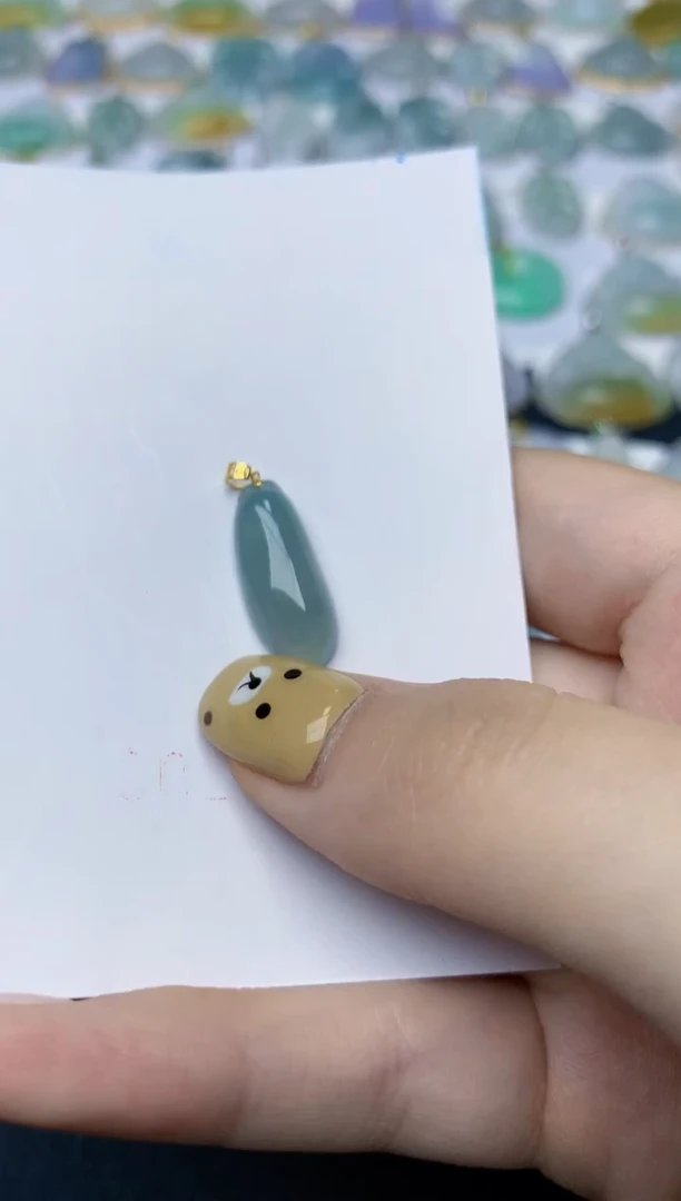 翡翠18K金镶嵌颈饰 天然翡翠A货