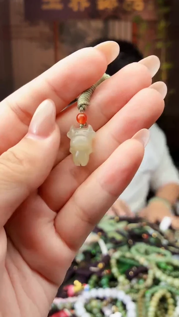 颈饰未镶嵌和田玉多样性发货拍一发一