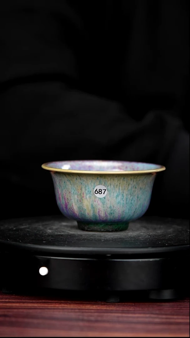 壶瓷687#李盼龙一级品原矿钧瓷压手杯