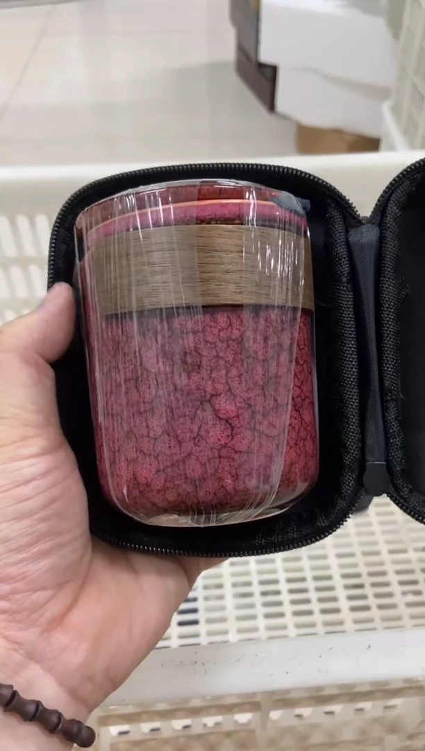 无运费险有瑕疵的摄影的产品有使用过的痕迹有点脏介意勿拍