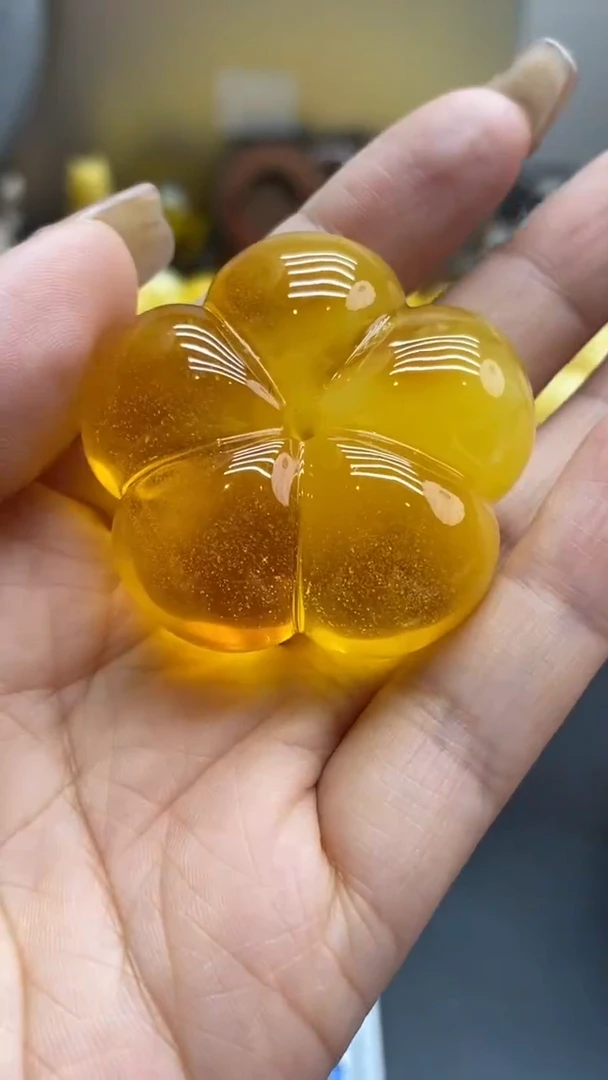 琥珀未镶嵌珠宝奇石小****️2077
