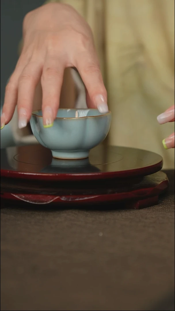 全品 四喜梅花 带底款