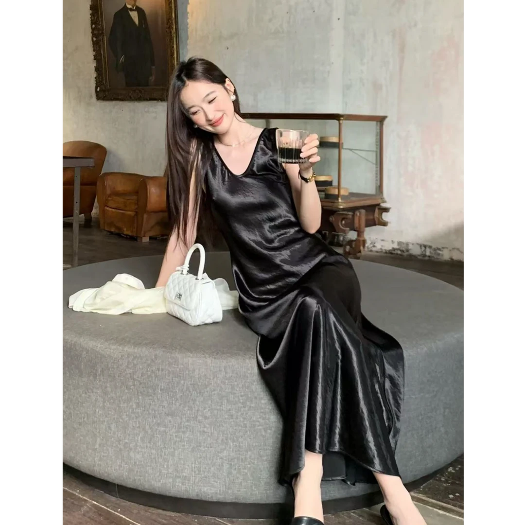 8888-南油老料仿醋酸缎面光感裙子宽肩带多巴胺风格衣服纯欲风