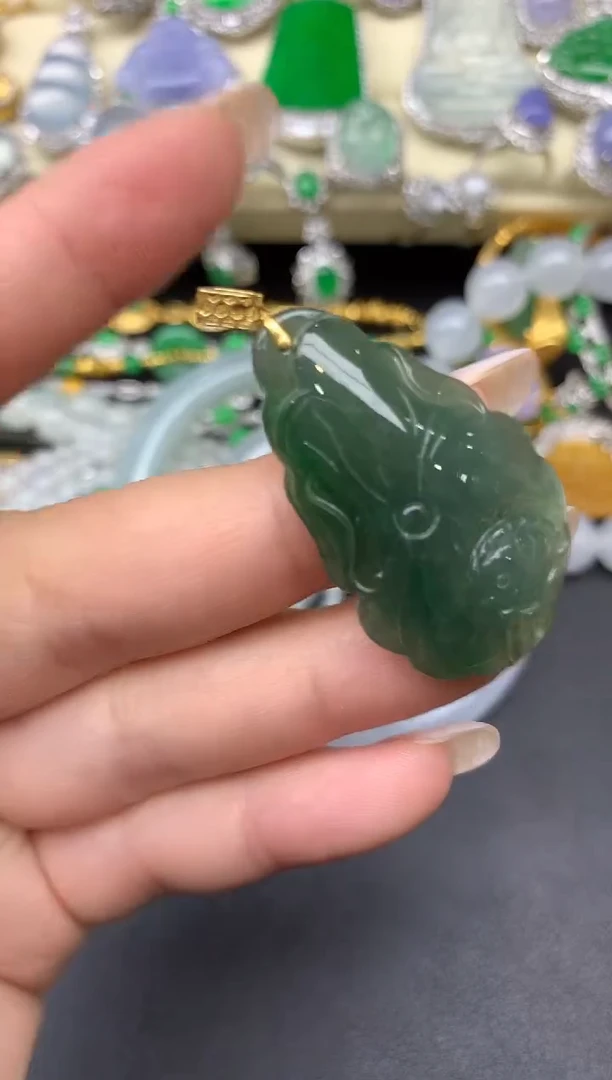 翡翠18K金镶嵌颈饰19-七夕珠宝季