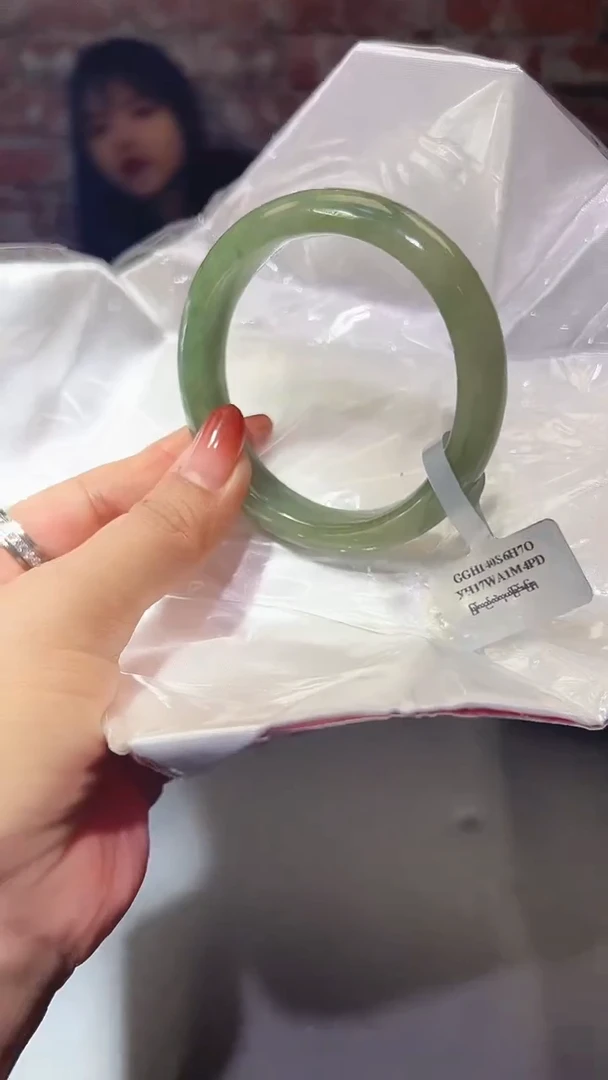 【闪购商品】翡翠手镯未镶嵌翡翠手镯