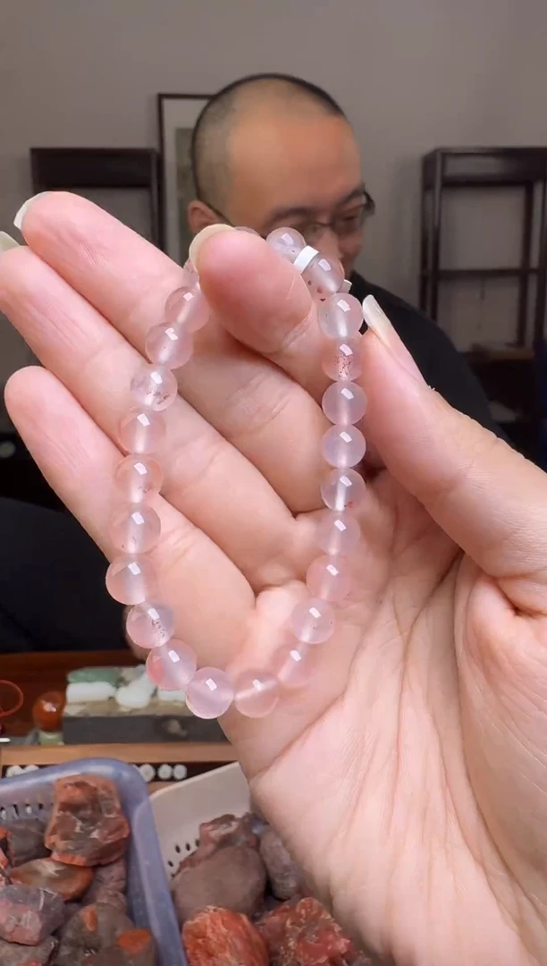 南红玛瑙未镶嵌颈饰3441 7.5mm左右  部分珠子微瑕