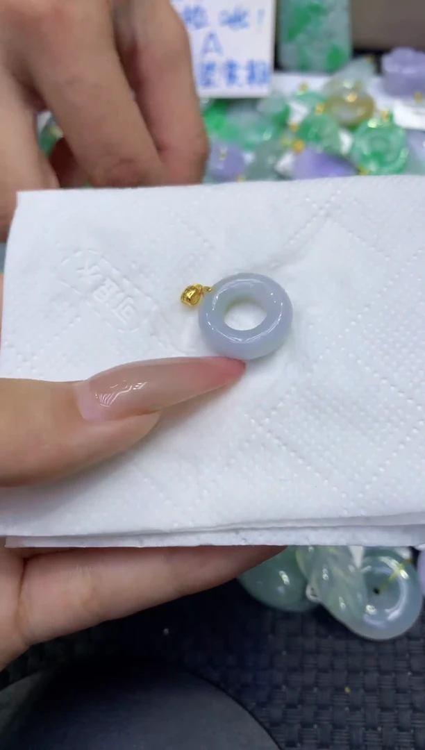 颈饰未镶嵌翡翠天然缅甸A货翡翠1