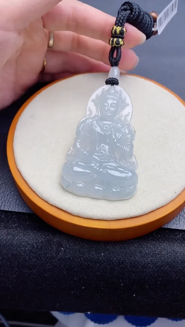 翡翠未镶嵌颈饰缅甸天然货翡翠
