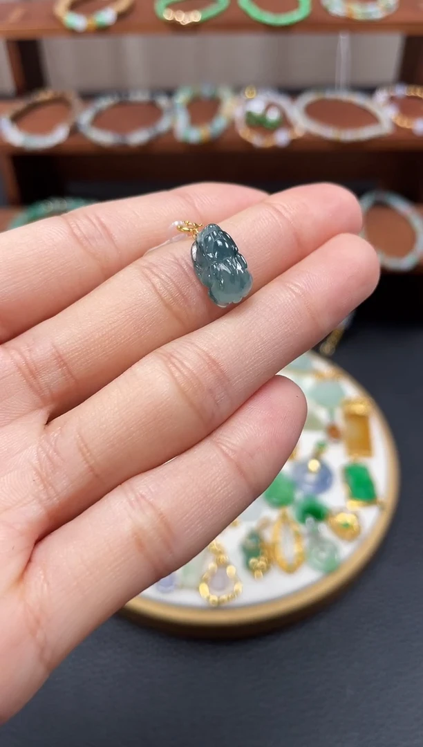 【闪购商品】翡翠吊坠(不含链)18K金镶嵌一个  JK535
