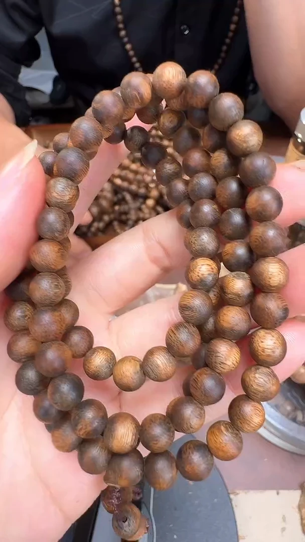 沉香手串海南绿奇楠金沙叶0.7的21.8克