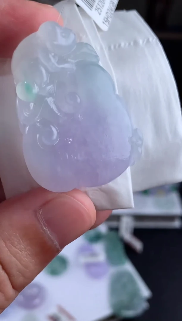 未镶嵌定制翡翠A*a翡翠