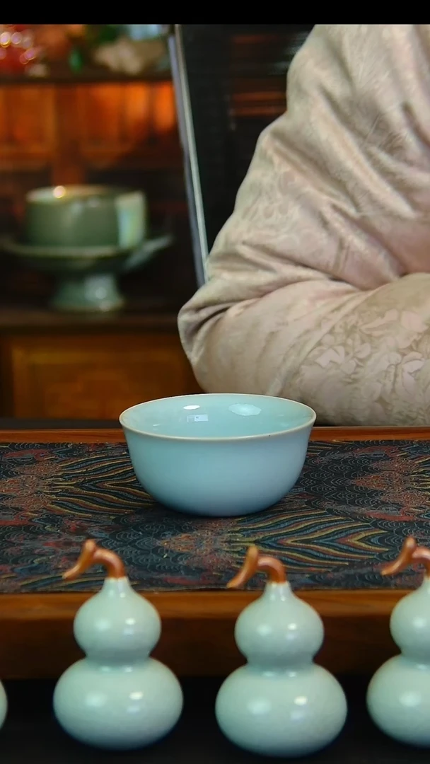 瓷片天青釉鸡缸杯微瑕