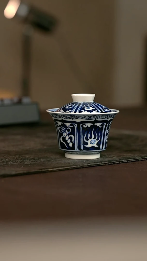 手绘手绘高温现代瓷 气 多宝纹小马蹄110C