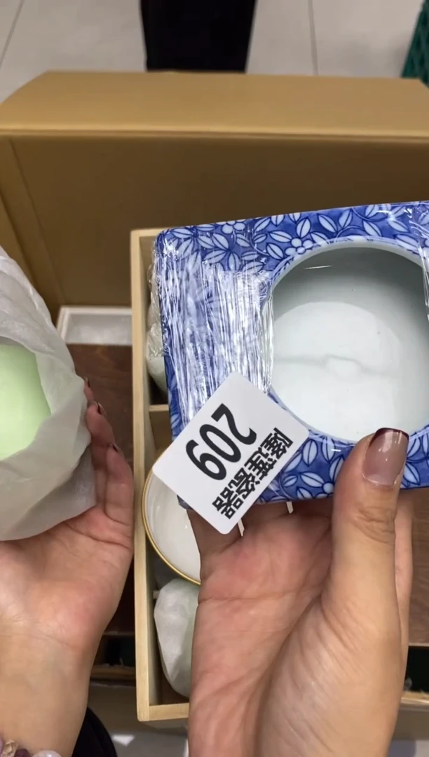 瓷片幽**贝隆莲瓷器欢迎大家