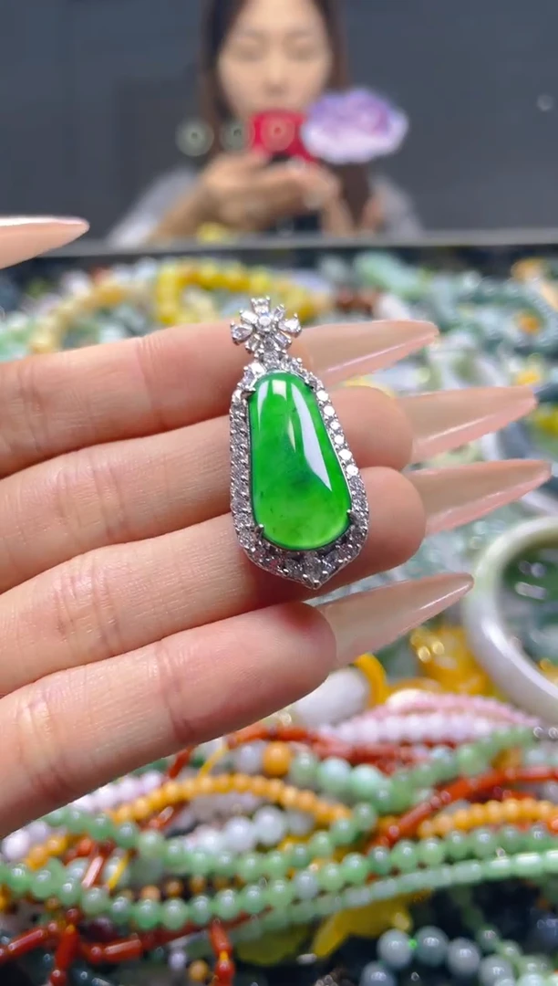 颈饰未镶嵌翡翠多样性择优发货