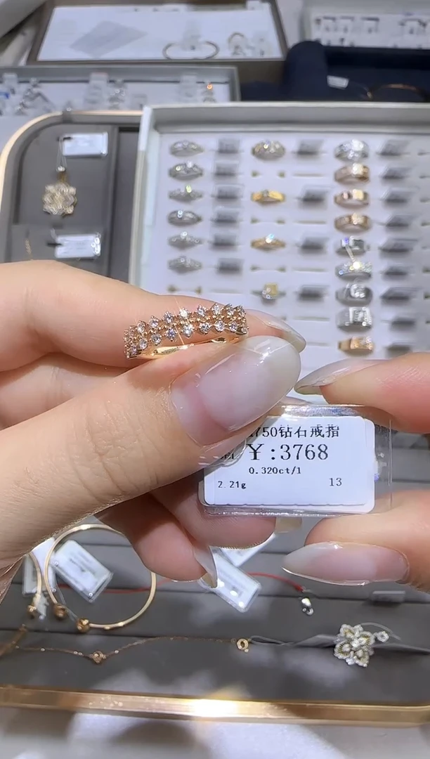 18K金镶嵌戒指/指环钻石3130