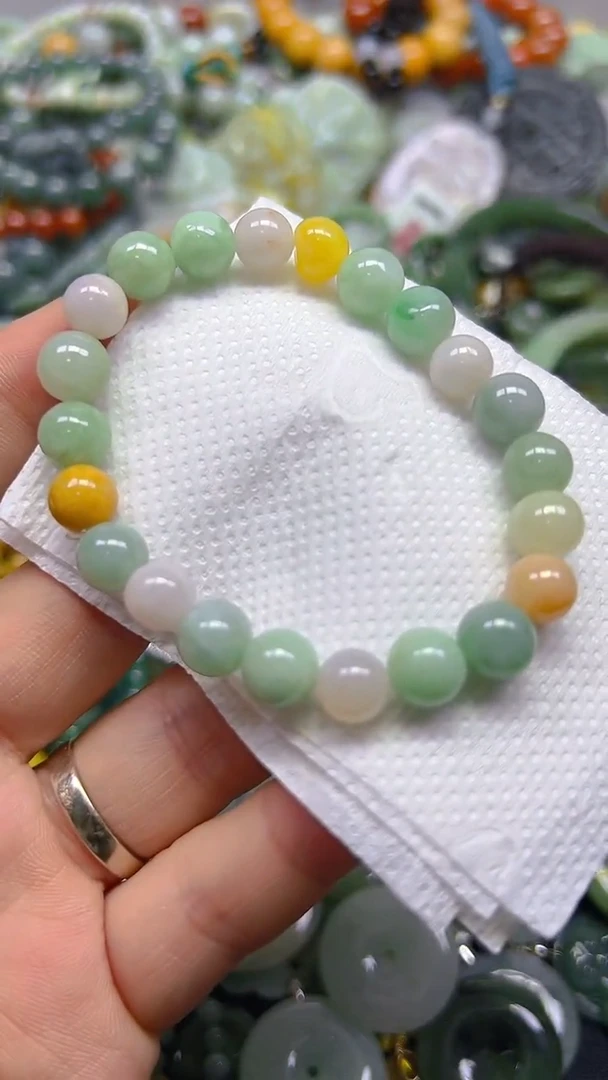 翡翠未镶嵌颈饰8mm/V/翡翠A货,一件也是批发价