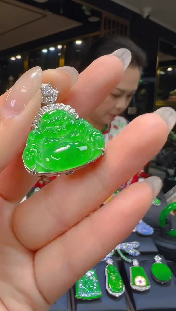 吊坠(赠链)银S925镶嵌翡翠123(多样性发货发其一)