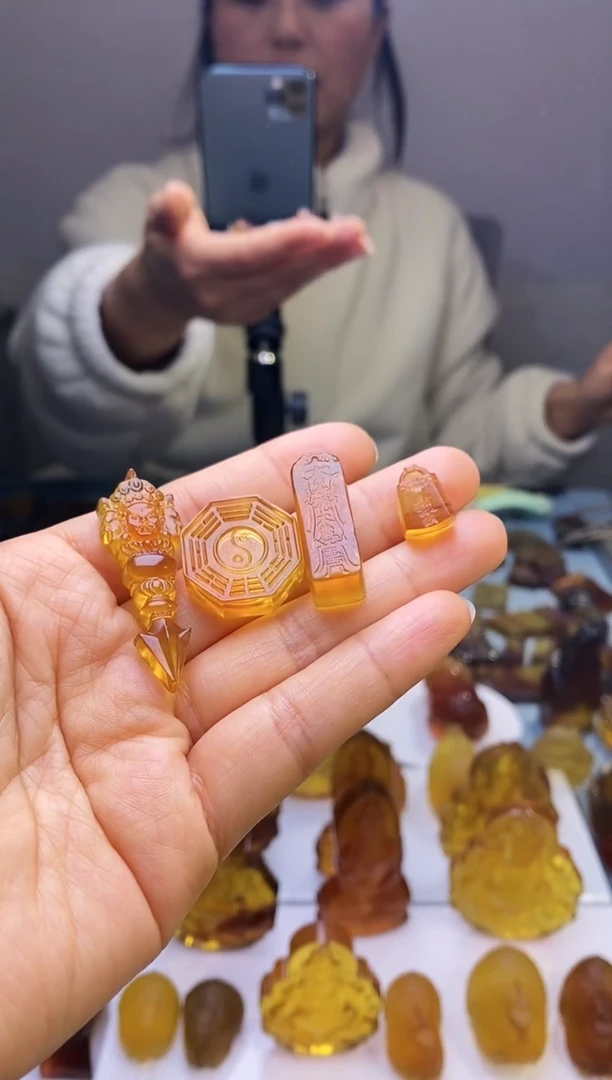 【闪购商品】琥珀颈饰未镶嵌HP97-98（4个）拍3单
