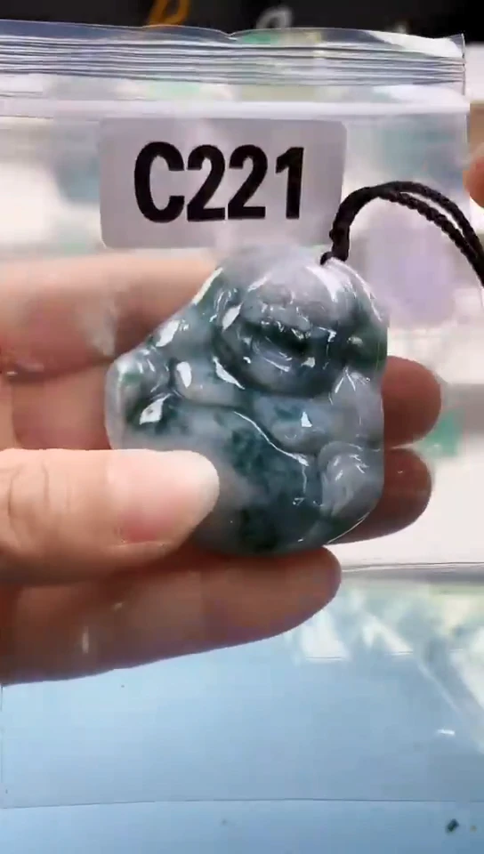 翡翠未镶嵌颈饰天然翡翠吊坠挂件